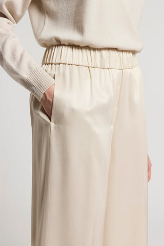 Fluid viscose twill trousers