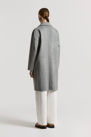 Single breasted coat