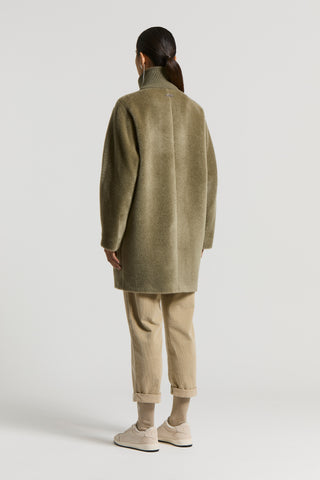 Long-haired alpaca velour coat