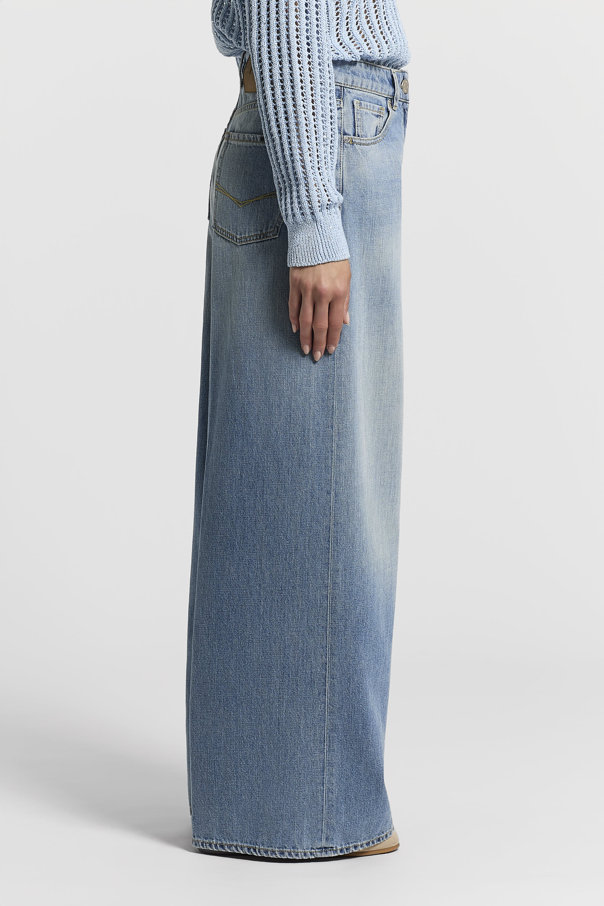 Faded blue wide-leg jeans | Peserico US