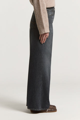 Rigid cotton twill jeans