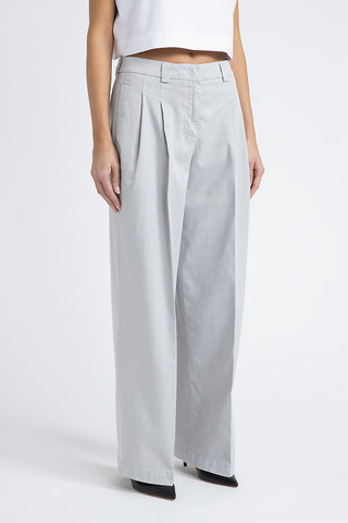 Pleated trousers in cotton silk gabardine and tencel