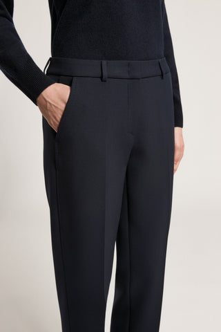 Iconic 4718 cigarette trousers