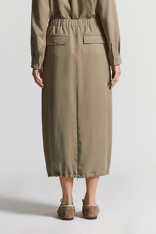 Fluid peach-finish twill skirt