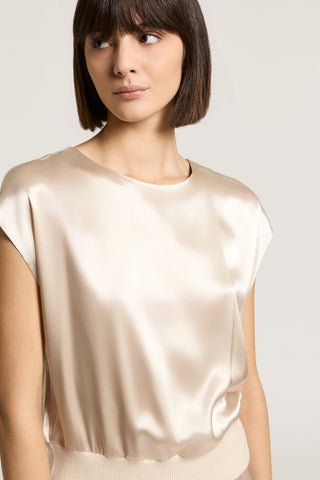 Shiny viscose satin top