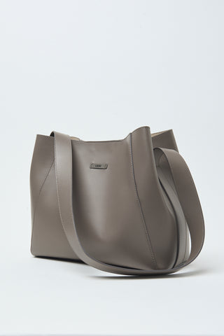 Large natural leather bag