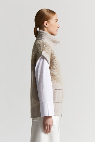 Fur-stitch vest