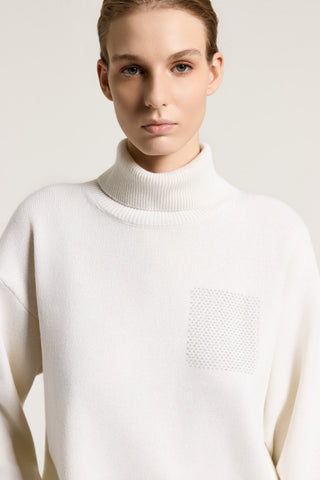 Virgin wool, silk and cashmere sweater
