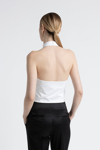 Sleeveless shirt with tuxedo collar