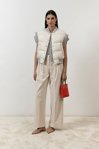 Pleated trousers in cotton silk gabardine and tencel