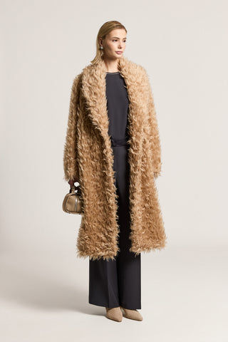 Double-breasted coat in faux fur 1 / 3