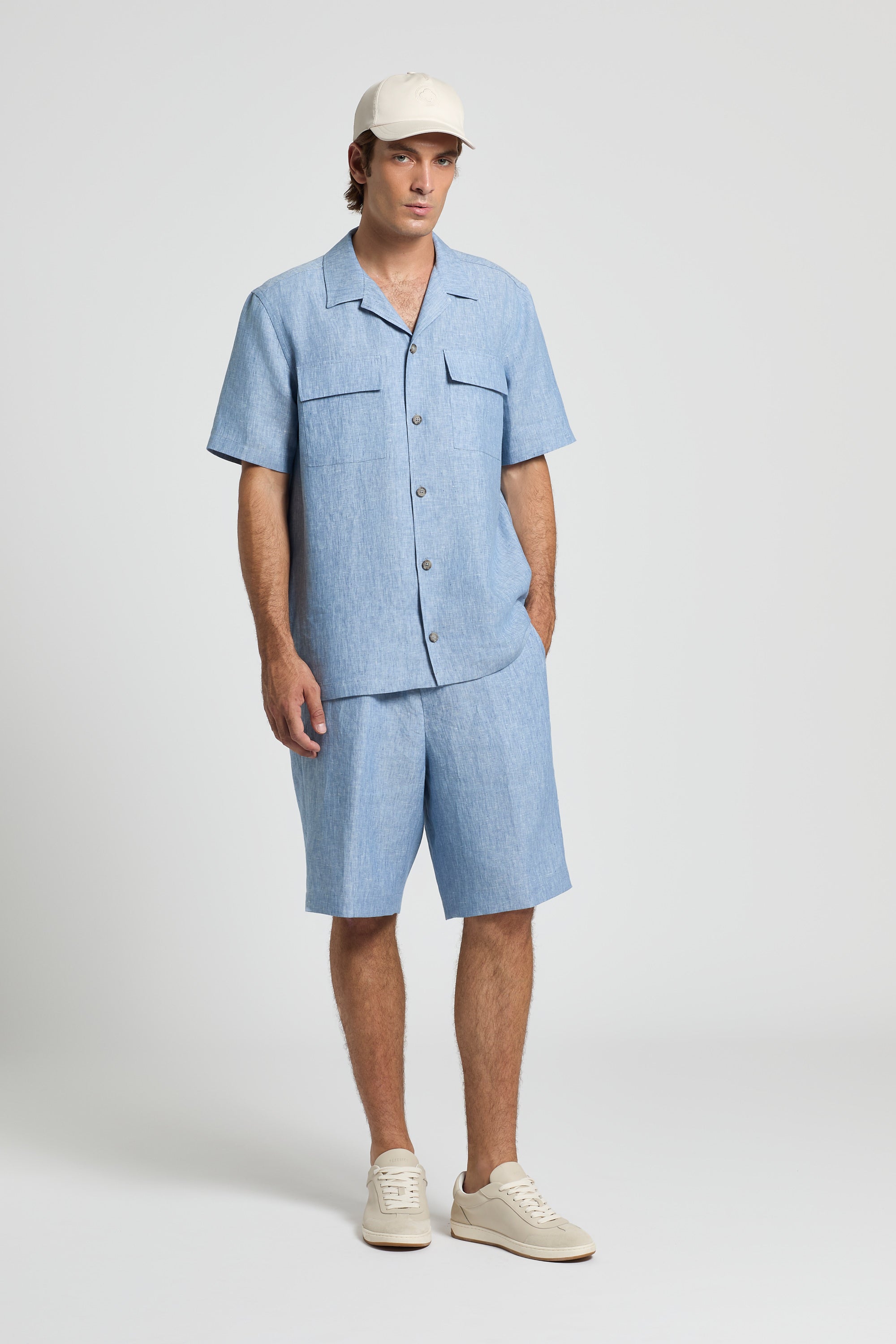 【BRIEFING】MENS RAMIE DRESS SHORT PANTS Linen canvas jogger Bermuda shorts | Peserico US