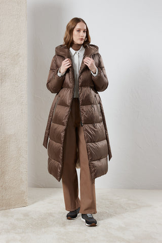 Long goose down jacket with hood and belt