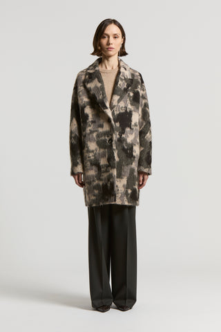 Look Woman 7
