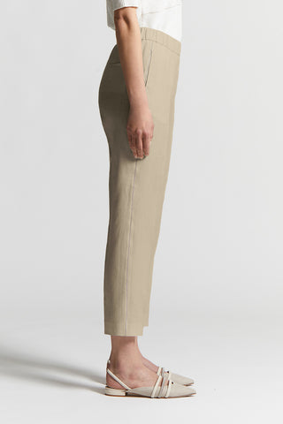 Woman pant with elastic waistband