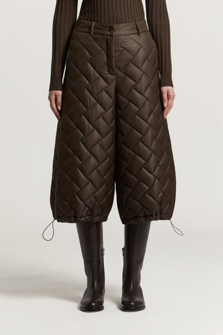 Quilted peachskin microfiber trousers