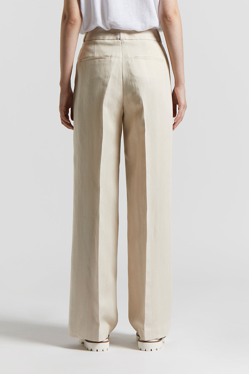 【YOURNUS】Herringbone Stitch Cream Wide Pants Herringbone trousers in yarn-dyed viscose and linen