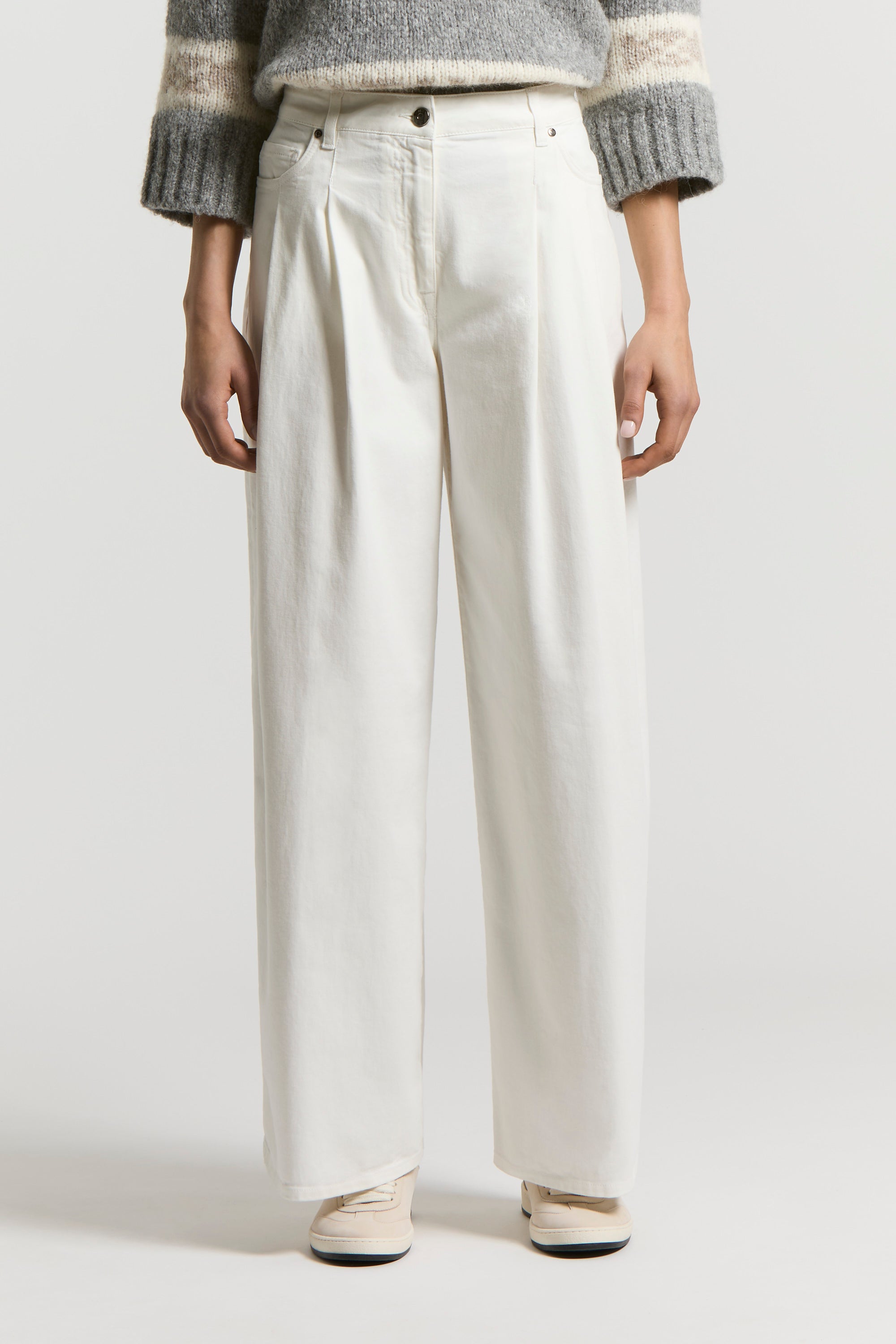 パンツ PESERICO Women Straight Pants P04572Z01972 002 WHITE Brushed cotton gabardine trousers | Peserico US