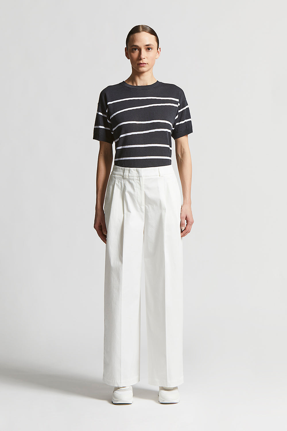 Trousers in lightweight stretch cotton gabardine | Peserico US