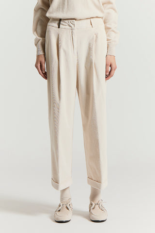 500-line corduroy trousers