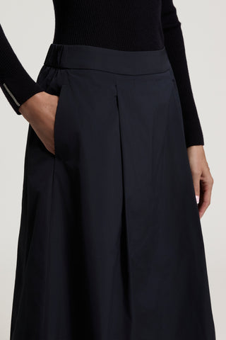 Technical taffeta skirt 3 / 4