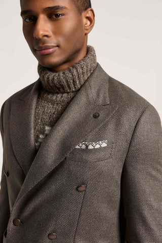 Double-breasted blazer in silk-wool blend