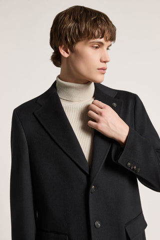 Single-breasted coat in wool and cashmere blend