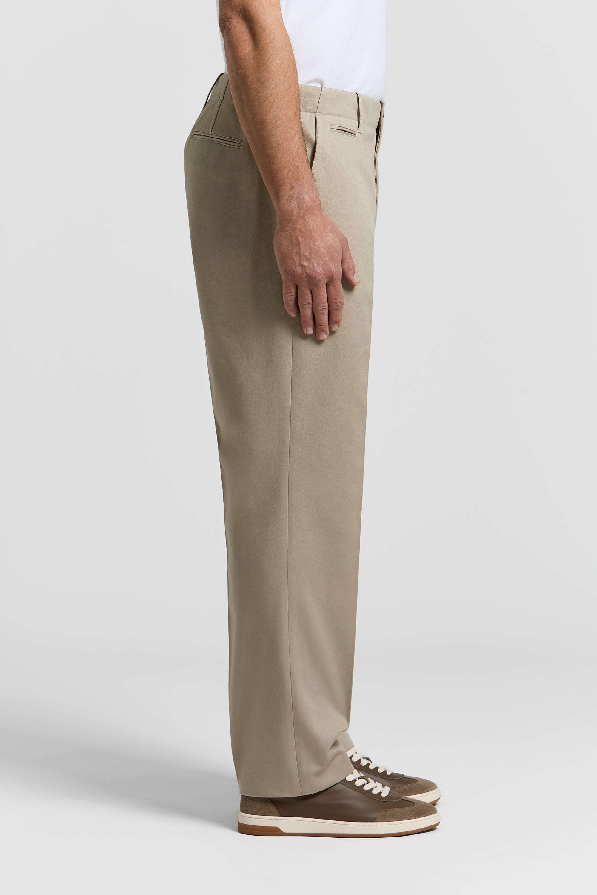 Pure cotton gabardine chinos | Peserico US