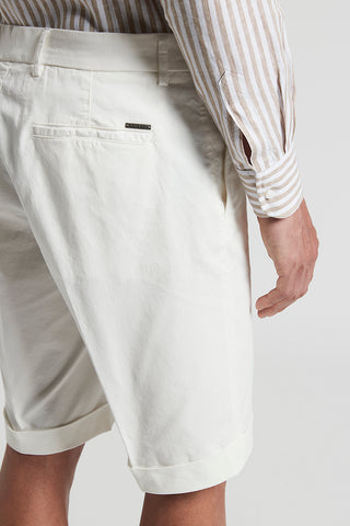 Stretch cotton gabardine bermuda shorts