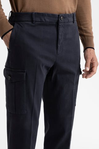 Cotton chinos with pockets