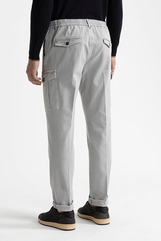 Cotton chinos with pockets