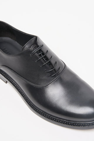Shiny leather Oxford shoes