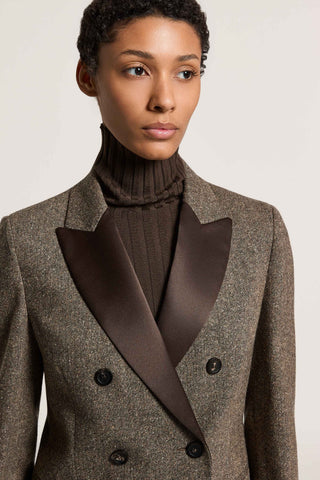 Double-breasted blazer in wool and silk tweed