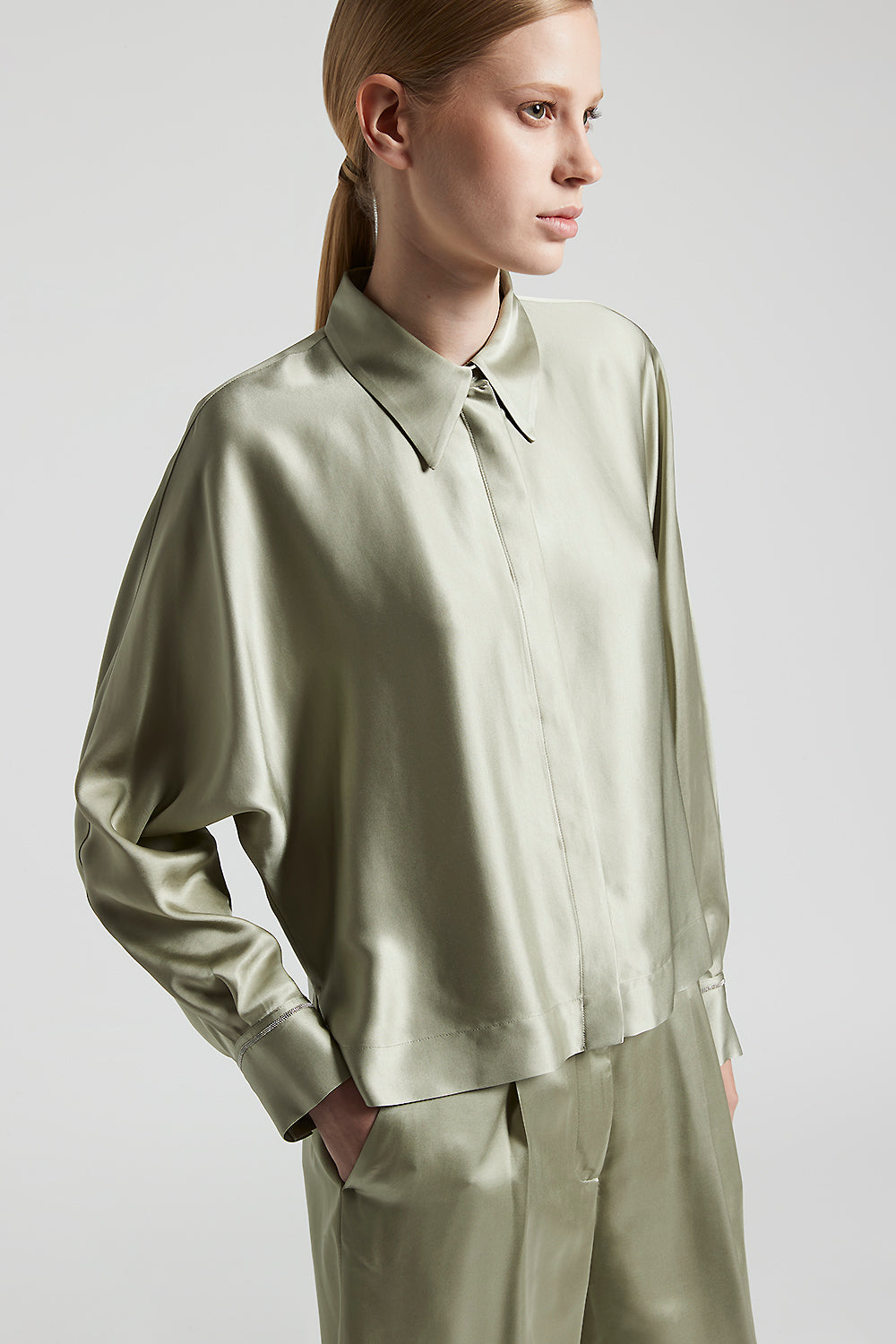 トップス SUBLATIONS FIBRIL SATINCUPRO RELAX SHIRT CloudMerino™ T-Shirt – SATISFY