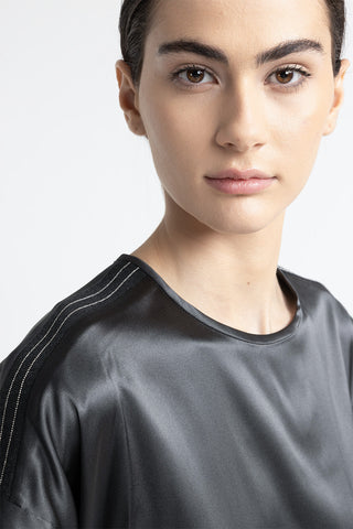 Silk satin T-shirt with Punto Luce trim