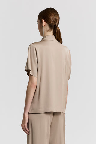 Fluid viscose satin shirt