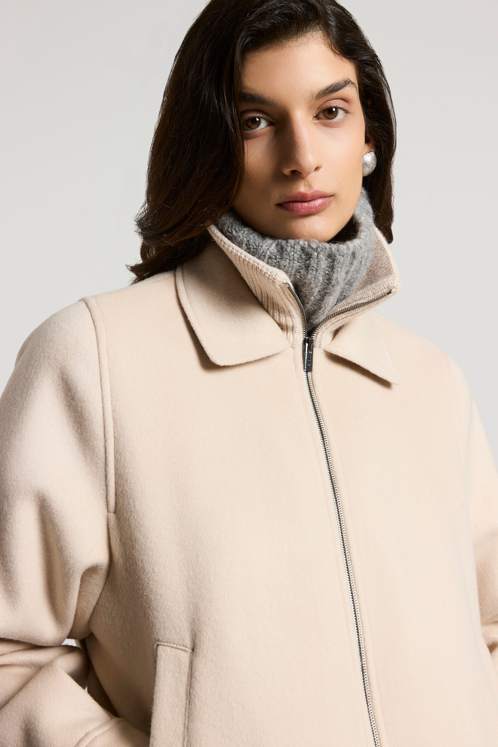 ★カシミヤお素材★PESERICO★ニット切替中綿ジャケット★ダブルジップ★ Wool and cashmere double cloth jacket | Peserico US