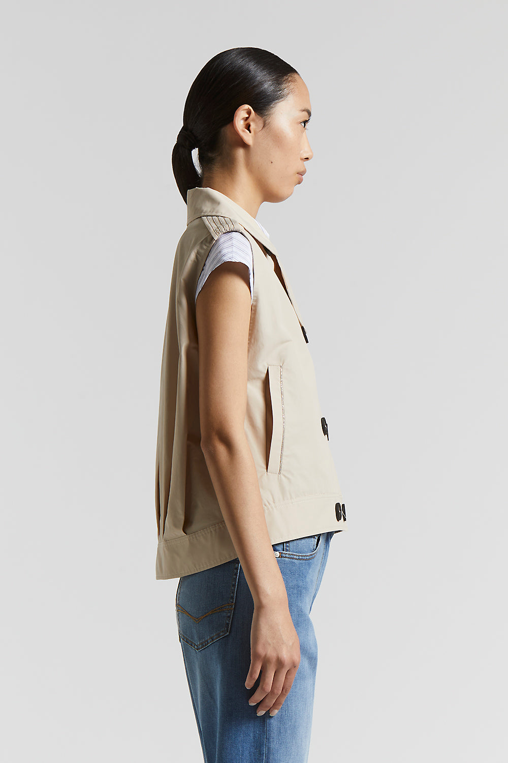 Women's Outerwear: Jackets, Coats, Vests Made in Italy