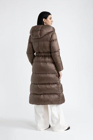 Long goose down jacket with hood and belt