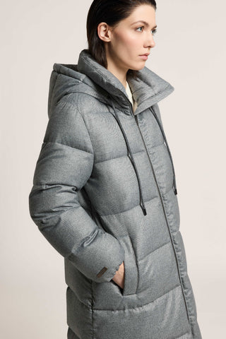 Goose down jacket in polyviscose flannelette