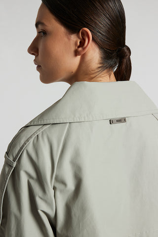 Trench in technical cotton faille