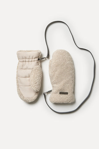Faux sheepskin mittens