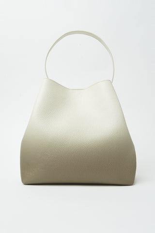 Grainy leather tote bag