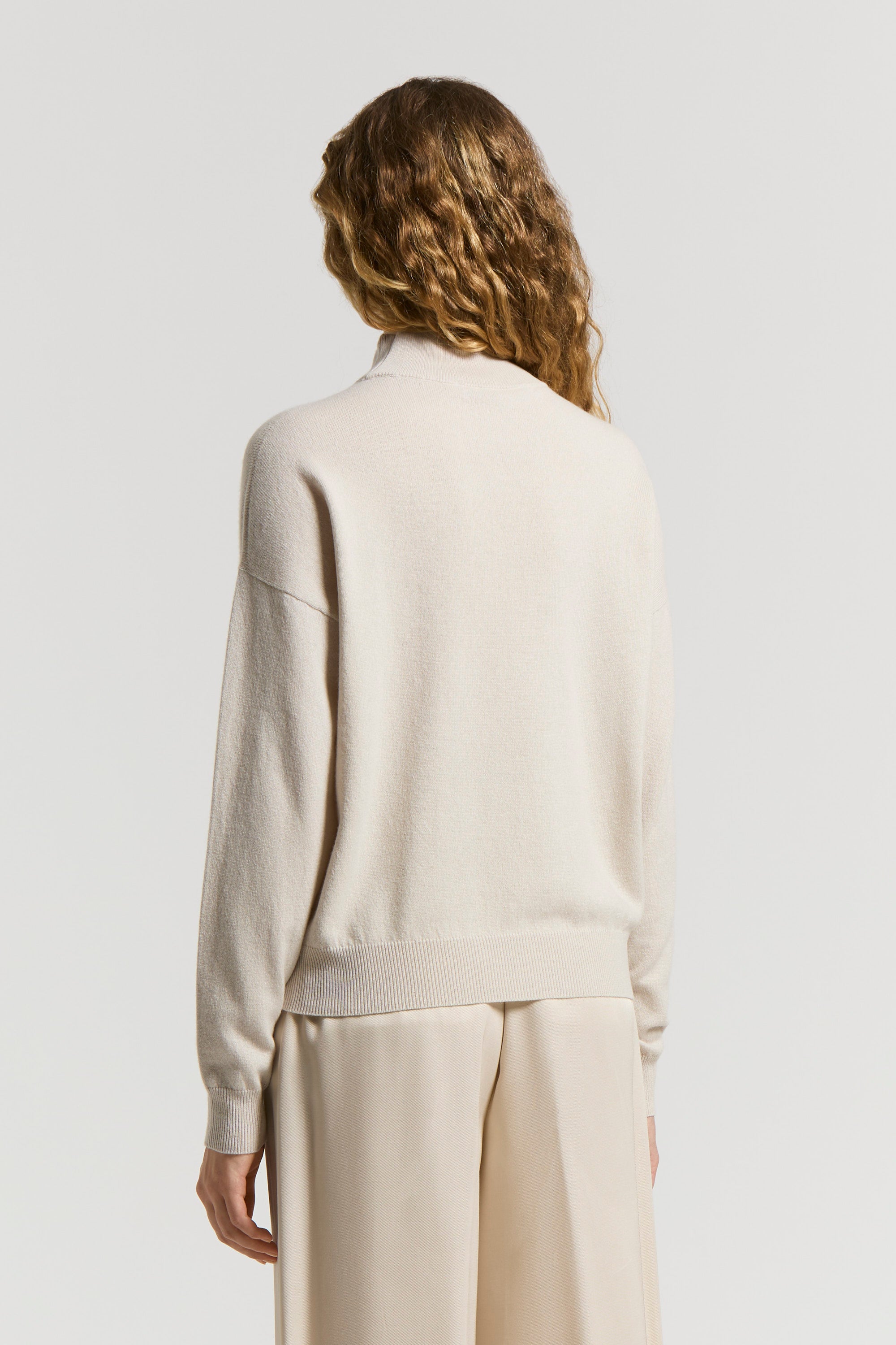 Turtleneck wool, silk and cashmere sweater | Peserico US