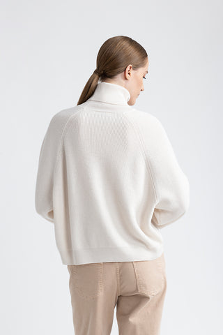 Wool, silk and cashmere high neck cape